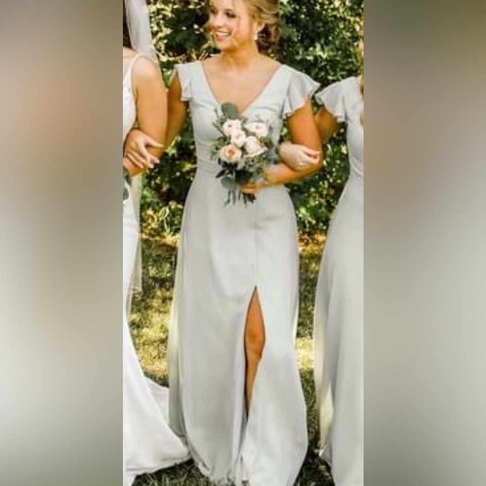 Worn as a bridesmaids dress but would be a very pretty gown